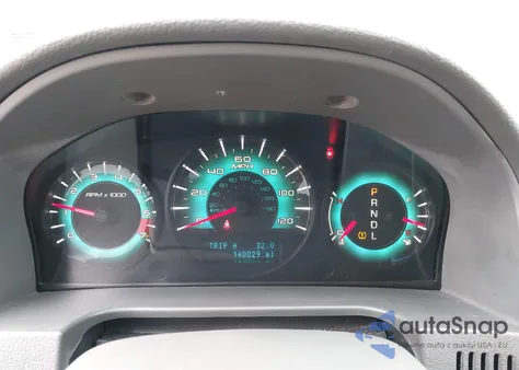 2010 Ford Fusion Se из США, поврежденный, VIN 3FAHP0HA1AR111661